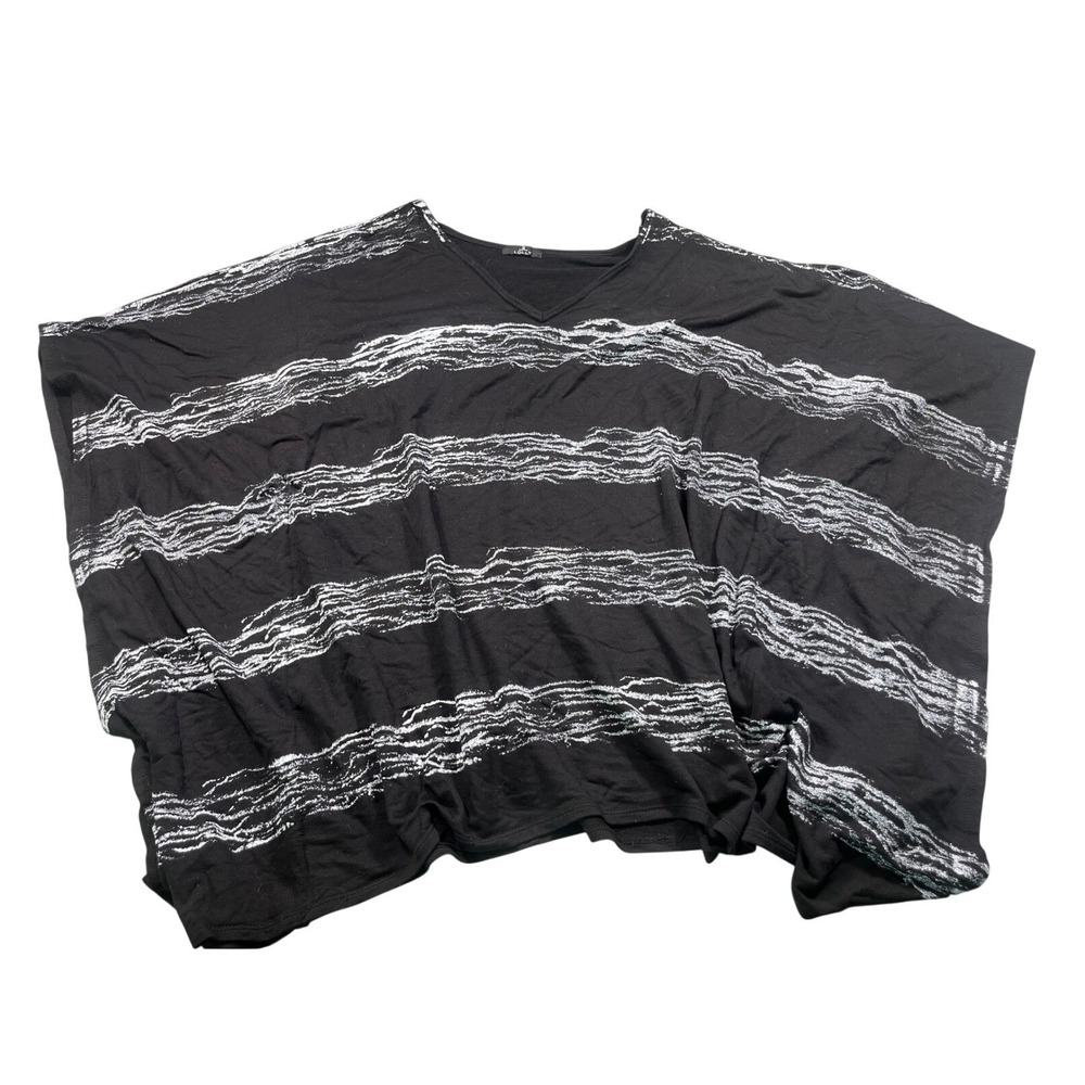 Lolly Womens L Black White Heavy Knit Poncho Sweater Cape Oversized Artsy Boho